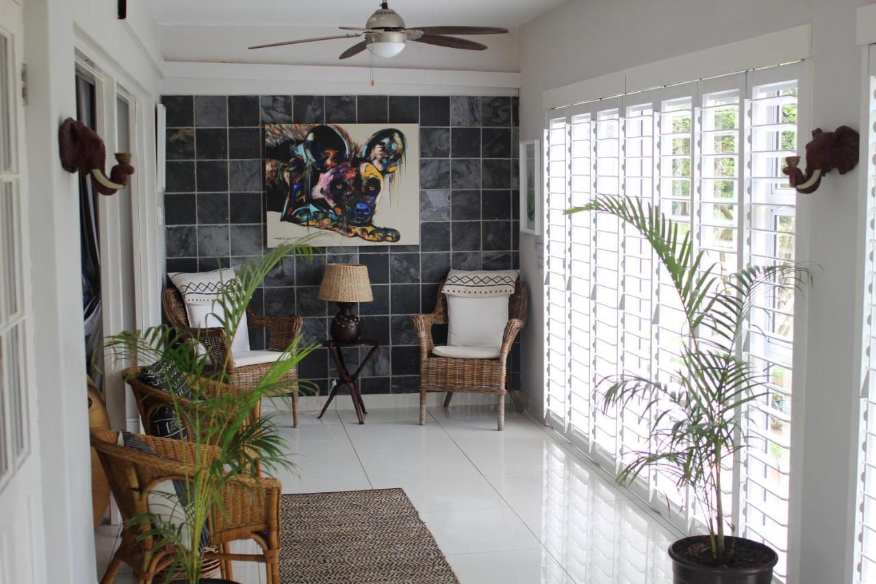 4 The Bridge Apartment St Lucia Bagian luar foto